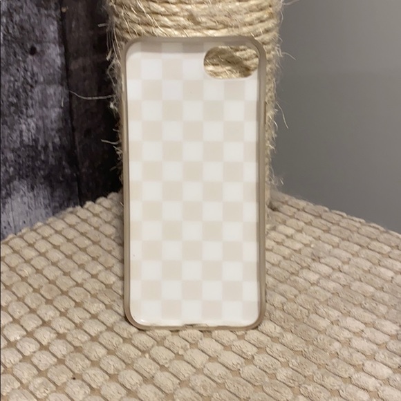 iPhone case - Picture 2 of 2